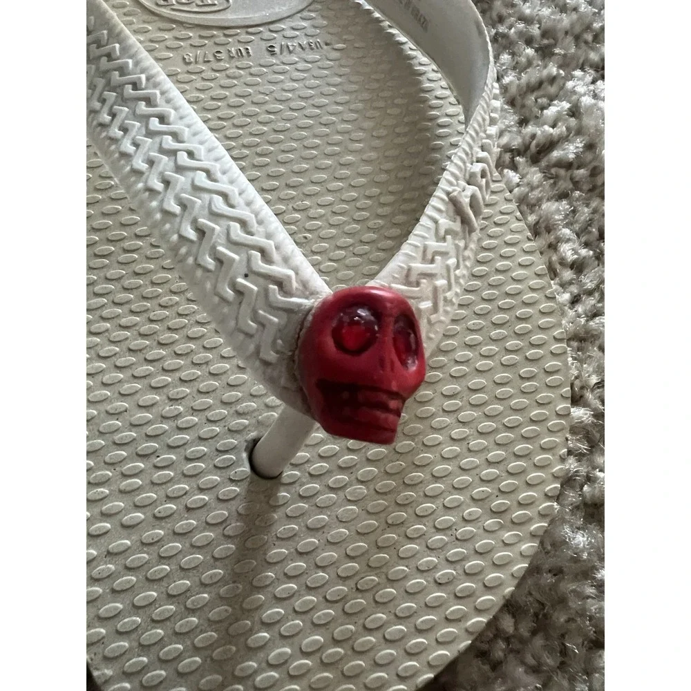 Havaianas Flip flop White With‎ Red Skull Charm Crystal Eyes Eur 37